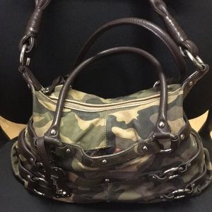 B Makowsky Camo Purse